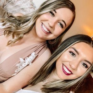 Meet your Posher, Alecia